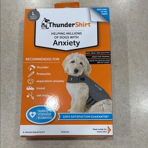 Thundershirt Gray Dog Anxiety Wrap Clothing New - only tried on!